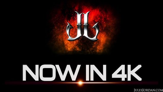 Негр пришел в гости к стройной модели и от имел ее задницу большим членом