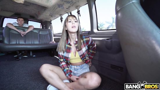 Развод на секс в бусе за деньги