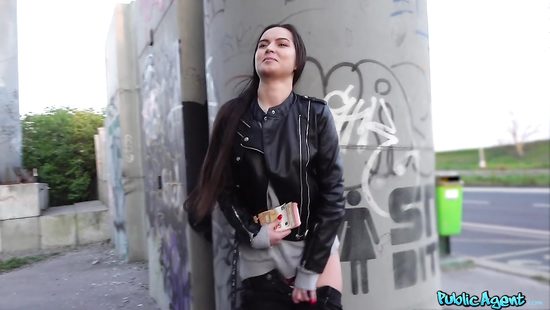 Главное иметь достаточную сумму для пикапа