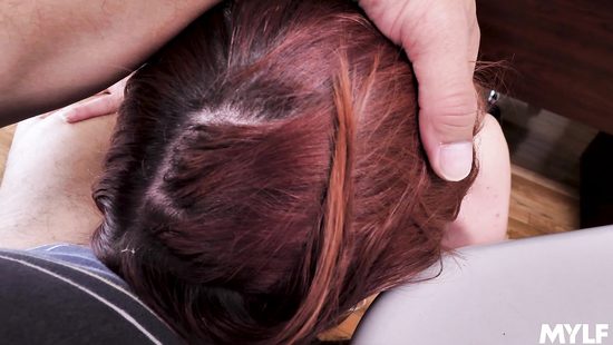 Хорошая учительница знает, чем заинтересовать невнимательного ученика