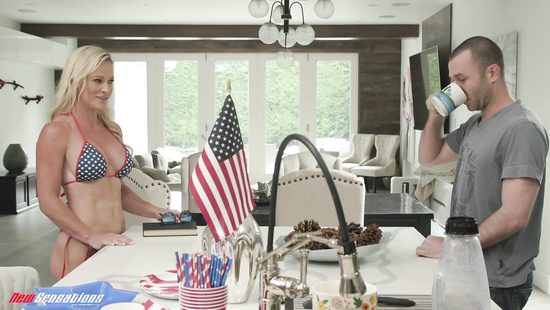 Пися зрелой жены соскучилась по встряске