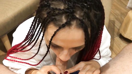 Хотел выпить с другом, а пришлось бухать и трахаться с его мамашей