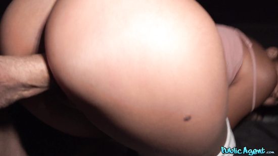 Тайская красотка за 200 евро осуществит любое желание