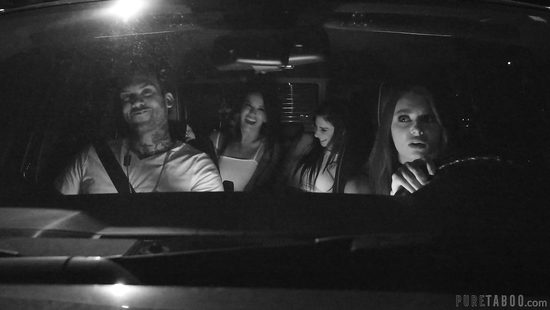 Немного магии и вселение легендарного трахера снизошло!