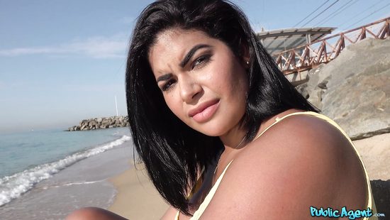 Урок пикапа как развести грустную латинку на минет за 30 секунд