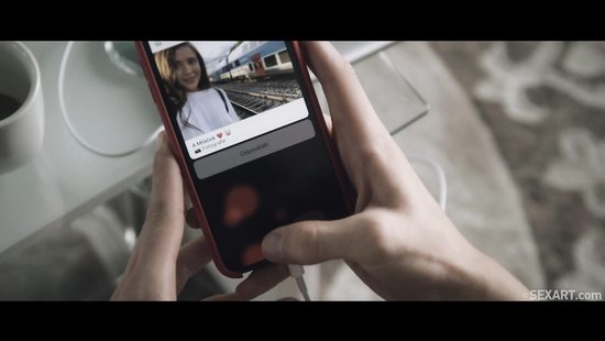 Тысяча километров не проблема, когда вагина привыкла к одному языку