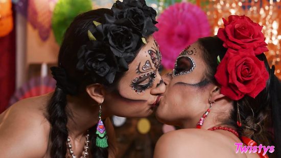 Мексиканский праздник - это отличный повод для секса без правил