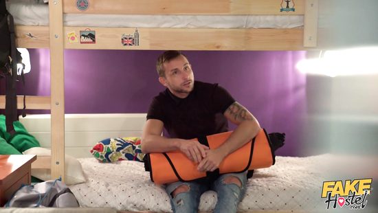 Застрявшая соседка получила по заслугам за игры с соблазном