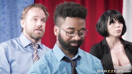 Пошлая журналистка спровоцировала мужика на секс интервью