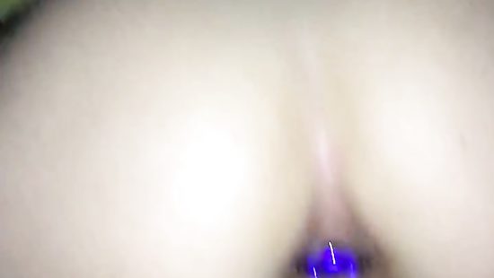 Вошёл с анальной пробкой