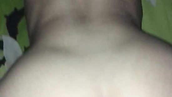 Вошёл с анальной пробкой