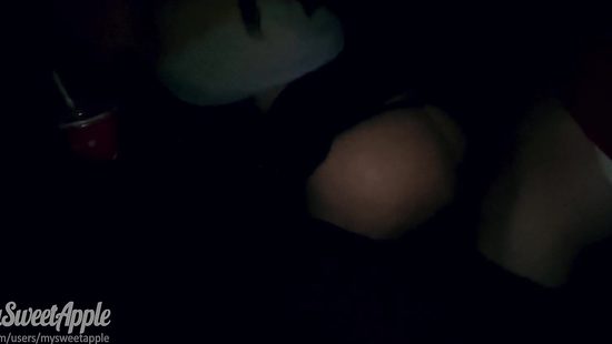 Не уходить же из кинотеатра, если фильм не очень