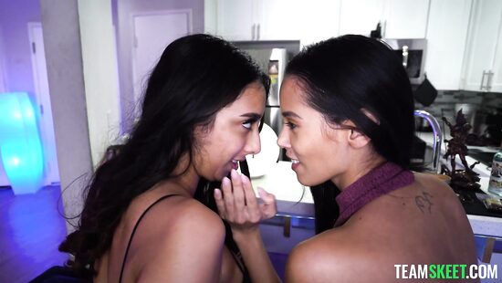 Две латинки по цене одной