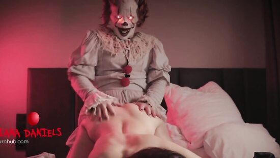 Клоуны бывают не только страшными