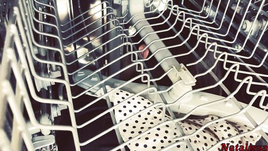 Держись, я тебе помогу, но сначала выебу