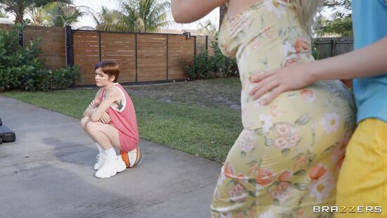 Первый лесбийский член