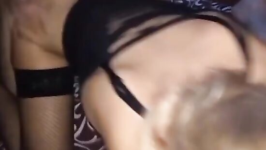 С дружаней раскинули на двоих)