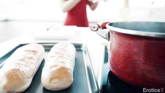 Пригласил на ужин молодую секретаршу и случайно трахнул раком