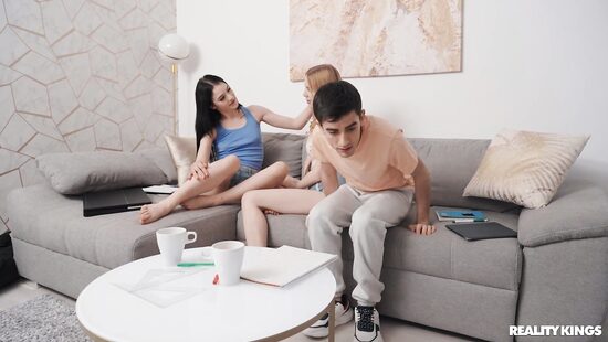 Заглатывая гранит науки