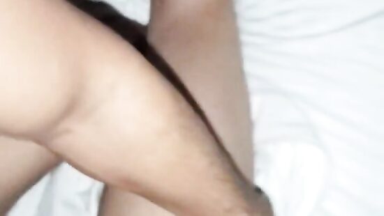 Отпросилась к подругам)