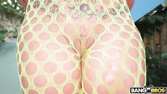 Знает толк в больших задницах