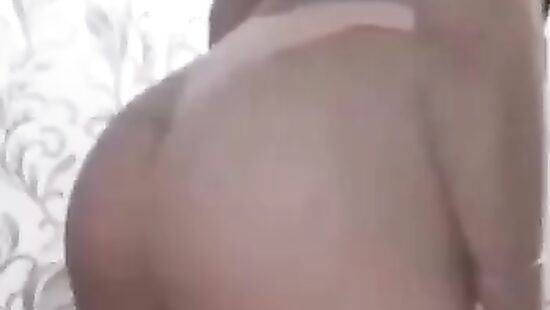 хочет ласки