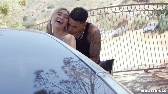 Про трусики забыть просто