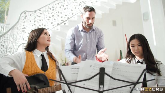 Играть на гитаре не сложнее, чем дрочить