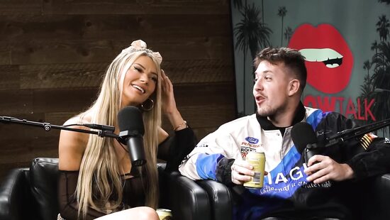 Подкаст "Pillow Talk": Адриана Чечик