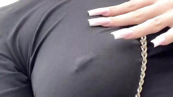 Кто со мной на прогулку?