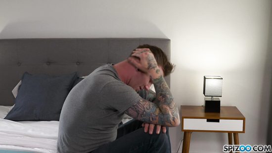 Лучший способ поднять настроение это трахнуть двух грудастых подружек