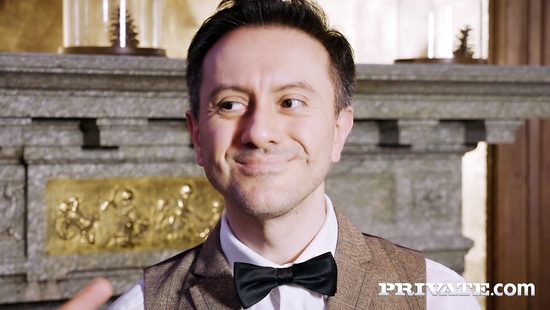 Студентка латинка пробует групповой секс с двумя преподавателями