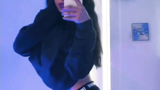 ;) я малышка