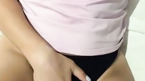 Знакомая шалит)