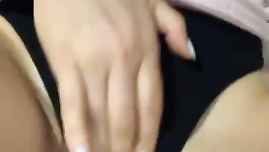 Знакомая шалит)