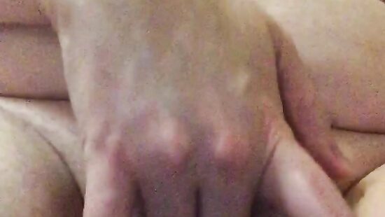 Я балуюсь со своїй  киськой