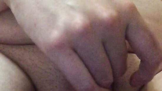 Я балуюсь со своїй  киськой