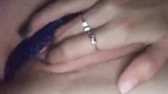 Немножко опписалась, когда играла с кисой))