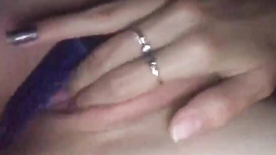 Немножко опписалась, когда играла с кисой))