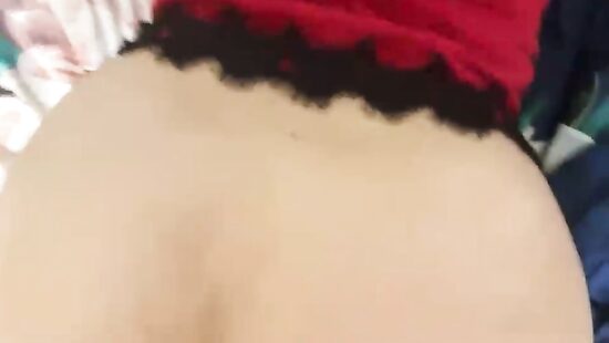 С любимой зайкой в попку