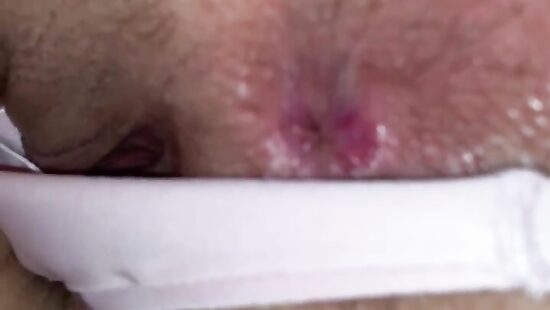 Попка жены друга.пока  Спит