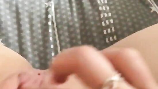 балуюсь  с писяй