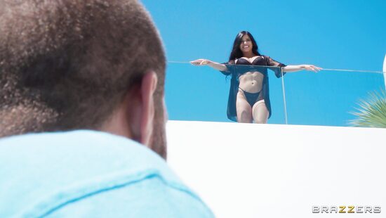 Нанят не бассейн чистить