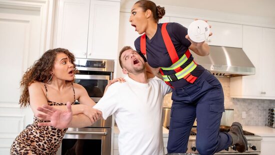 Зажигалка в штанах