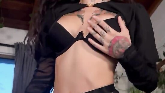 Free yourself from unnecessary things and just enjoy life