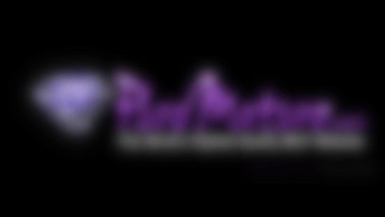 Мачеха домохозяйка подрочила киску и трахнулась с молодым пасынком