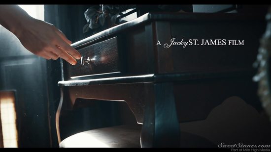 Заявилась к мужу на работу в офис и заставила себя чпокнуть на столе