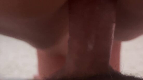 С пробкой в моей попке