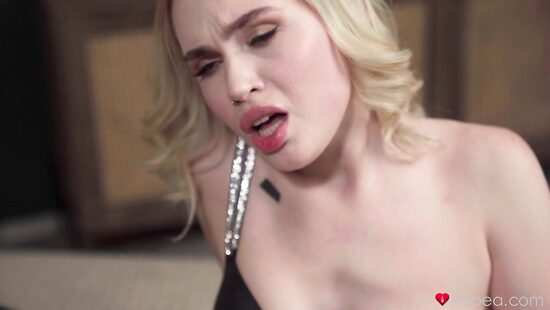 Лесбиянки любят красивое бельё