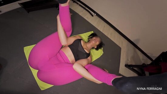 Бесплатно только член в мокрой киске